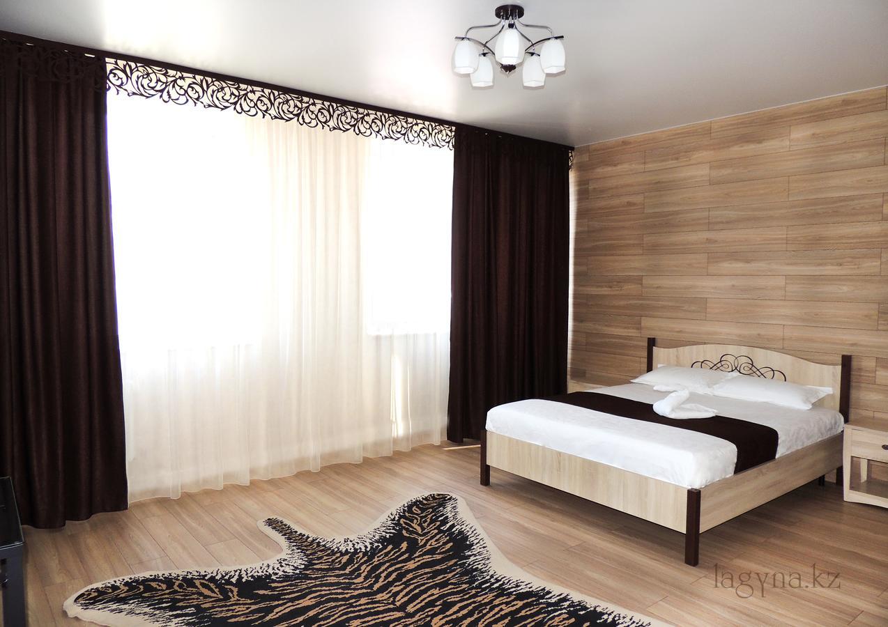 Laguna Hotel คอสตาเนย์ ภายนอก รูปภาพ